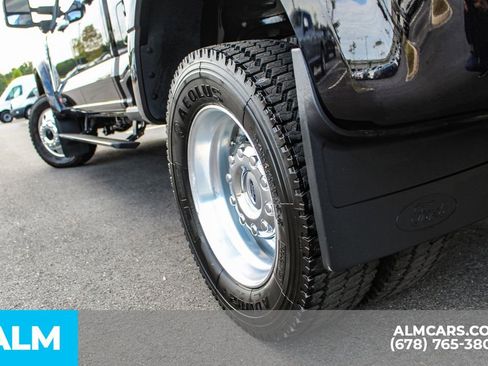 Used 2024 Ford F450 Limited w/ FX4 Off-Road Package image 15