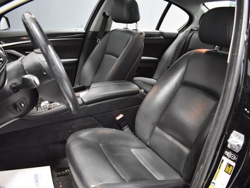 Used 2015 BMW 535i xDrive Sedan AWD/4WD image 5