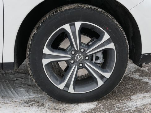 Certified 2025 Acura RDX w/Technology Package image 15