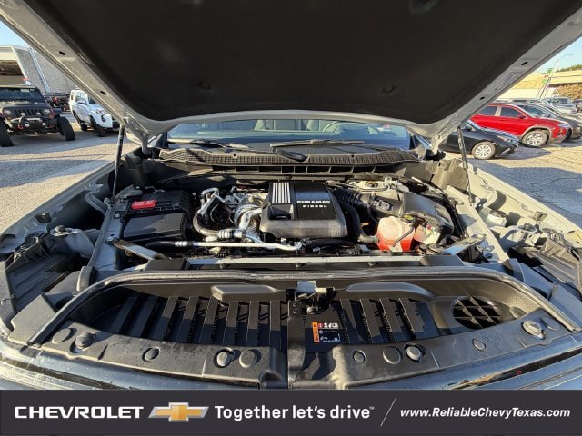 Used 2025 Chevrolet Silverado 1500 ZR2 w/ Technology Package AWD/4WD image 38