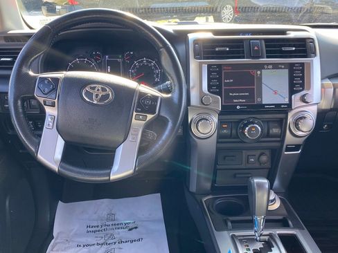 Used 2023 Toyota 4Runner SR5 Premium AWD/4WD image 9