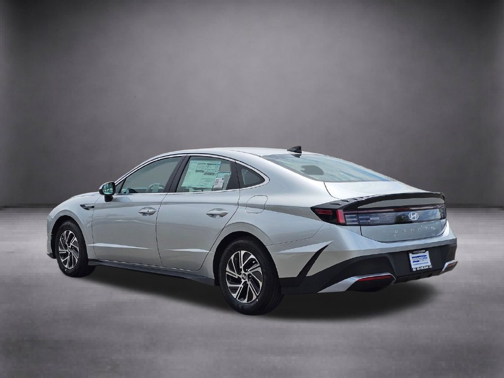 New 2026 Hyundai Sonata Blue FWD image 6