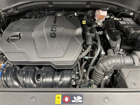 Used 2022 Hyundai Santa Fe SEL w/ Convenience + Premium Package image 16