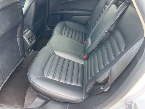 Used 2020 Ford Fusion SEL image 19