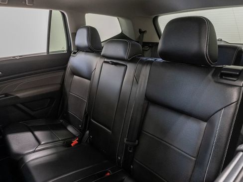 Used 2022 Volkswagen Atlas SE w/ Panoramic Sunroof Package AWD/4WD image 24