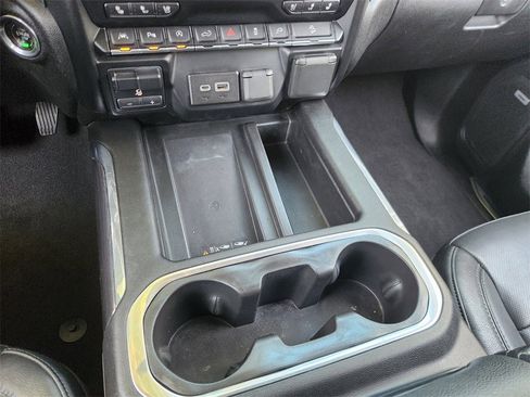 Used 2020 Chevrolet Silverado 1500 LTZ w/ LTZ Premium Package image 18