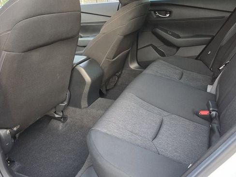 Used 2024 Honda Accord EX image 9
