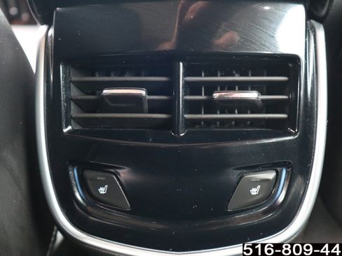 Used 2018 Cadillac XTS Luxury image 25