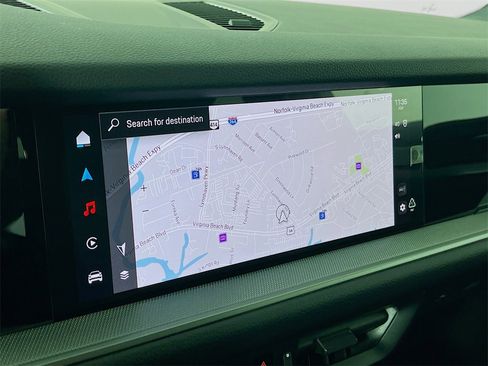 Certified 2025 Porsche Cayenne image 16