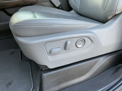 Used 2024 GMC Sierra 3500 SLT w/ SLT Convenience Package image 73