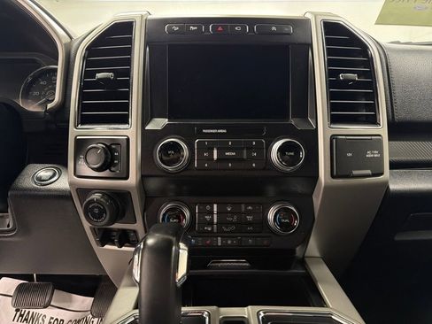 Used 2020 Ford F150 Lariat w/ Equipment Group 502A Luxury image 23