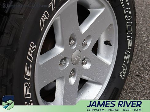 Used 2015 Jeep Wrangler Unlimited Sport w/ Quick Order Package 24S image 38