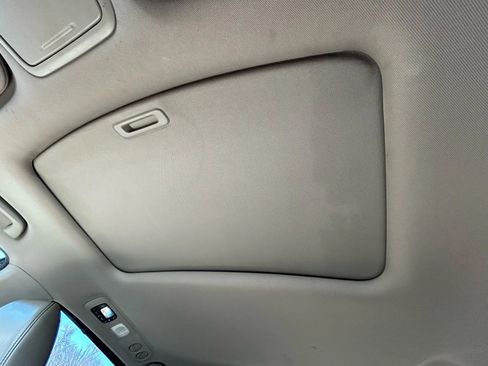 Used 2012 Honda Odyssey EX-L image 27