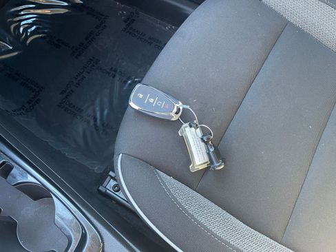 Used 2025 Chevrolet TrailBlazer LT image 22