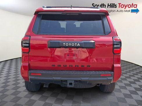 Used 2025 Toyota 4Runner TRD Off-Road Premium w/ Tow Technology Package AWD/4WD image 5