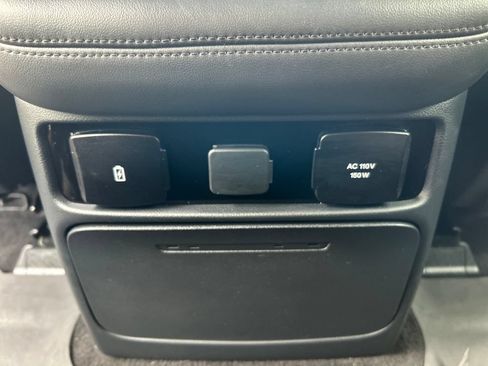 Used 2024 Lincoln Navigator Reserve AWD/4WD image 17