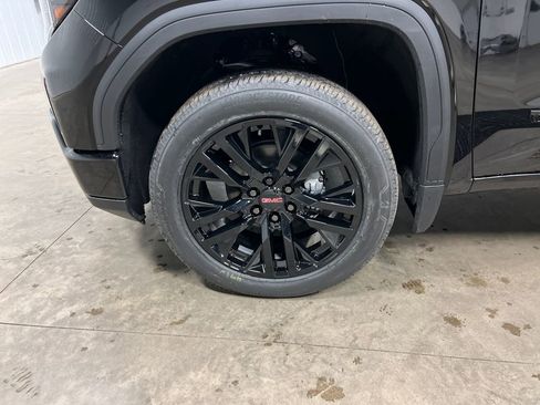 New 2026 GMC Sierra 1500 Elevation w/ Preferred Package image 9