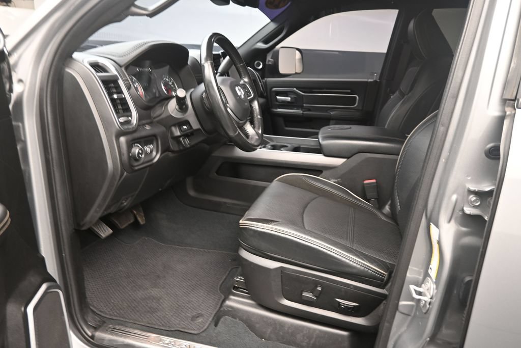 Used 2022 RAM 2500 Laramie AWD/4WD image 17