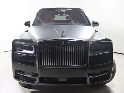 Used 2023 Rolls-Royce Cullinan Black Badge w/ Driver's Package image 10
