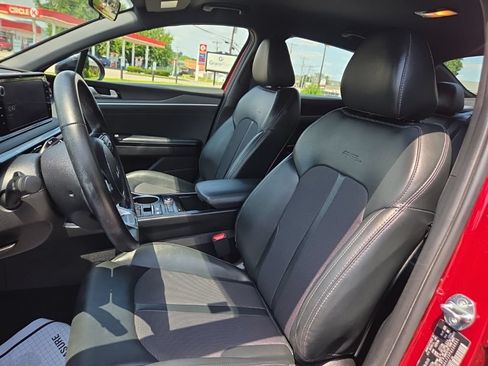 Used 2023 Kia K5 GT-Line w/ GT-Line Premium Package FWD image 17