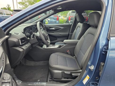 New 2026 Buick Envista Preferred FWD image 21