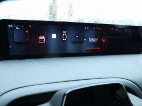 New 2025 Ford Expedition Active image 4