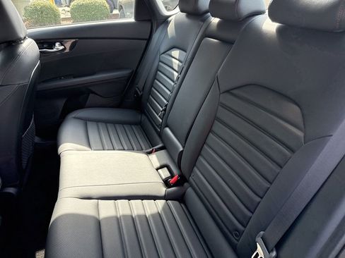 Used 2023 Kia Forte GT w/ GT2 Package image 11