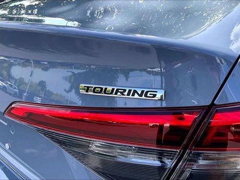 Certified 2024 Honda Civic Touring image 25