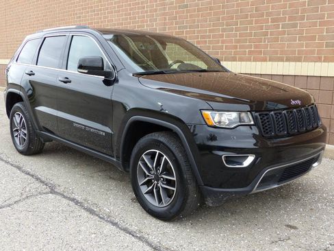 Used 2021 Jeep Grand Cherokee Limited AWD/4WD image 12