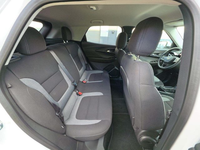 Used 2026 Chevrolet TrailBlazer LT AWD/4WD image 11