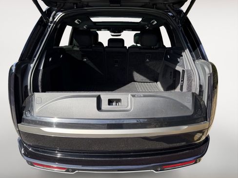 Used 2023 Land Rover Range Rover SE image 5