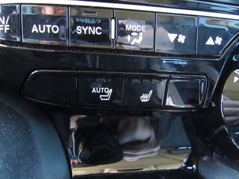 Certified 2023 Acura MDX FWD w/ Technology Package image 23