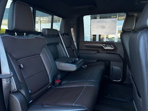 New 2026 GMC Sierra 2500 Denali w/ Denali Reserve Package AWD/4WD image 27