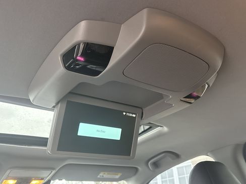 Used 2019 Honda Pilot Touring image 38