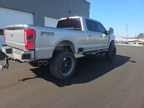 Used 2023 Ford F250 Lariat w/ Tremor Off-Road Package AWD/4WD image 15