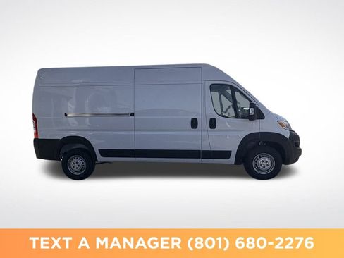 New 2026 RAM ProMaster 2500 w/ Convenience Group FWD image 4