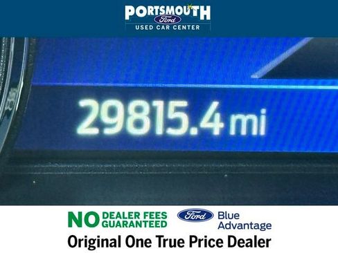 Used 2022 Ford Explorer XLT w/ Equipment Group 202A image 18