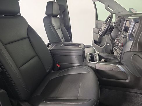 Used 2021 Chevrolet Silverado 1500 LTZ w/ Technology Package image 37