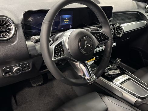 New 2026 Mercedes-Benz GLB 250 4MATIC image 15