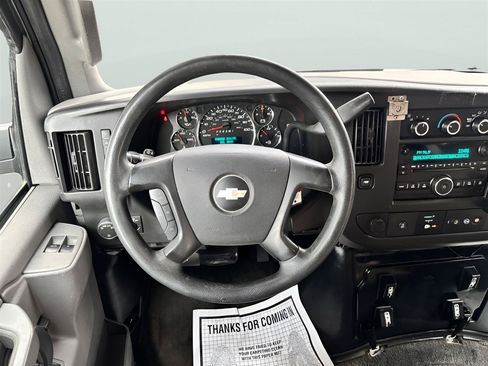 Used 2016 Chevrolet Express 3500 LT w/ LT Preferred Equipment Group RWD image 16