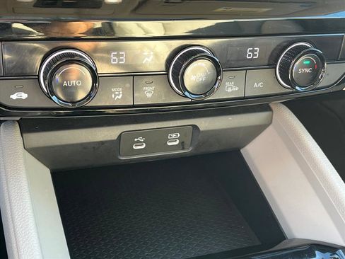 Certified 2023 Honda Accord EX-L image 12