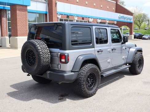 Used 2018 Jeep Wrangler Unlimited Sport S AWD/4WD image 35