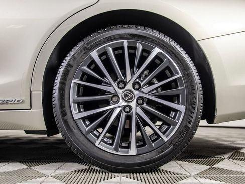 Used 2022 Lexus ES 300h w/ Premium Package FWD image 42