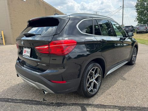 Used 2018 BMW X1 xDrive28i w/ Convenience Package AWD/4WD image 9