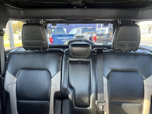 Used 2023 Ford Bronco Wildtrak image 33