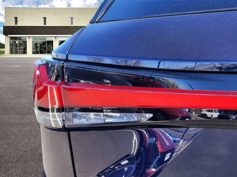 Used 2024 Lexus RX 350 Premium Plus w/ Convenience Package image 9