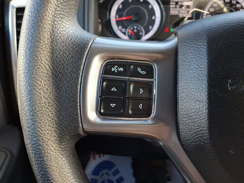 Used 2024 RAM 1500 Classic SLT AWD/4WD image 18