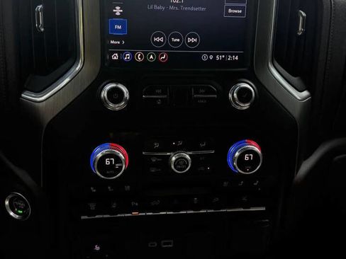 Used 2023 GMC Sierra 3500 Denali w/ Technology Package AWD/4WD image 18