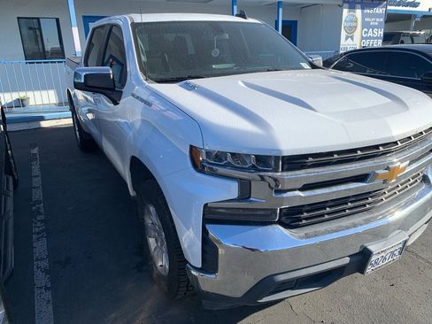Used 2021 Chevrolet Silverado 1500 LT image 4