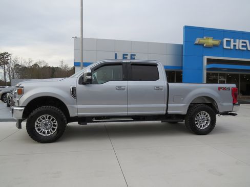 Used 2022 Ford F250 XLT w/ XLT Premium Package image 9